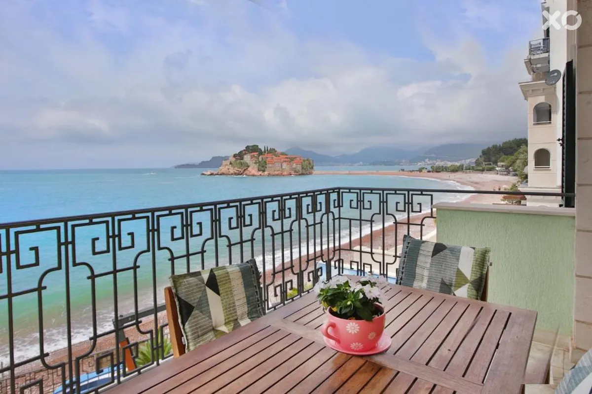 Montesan Apartments