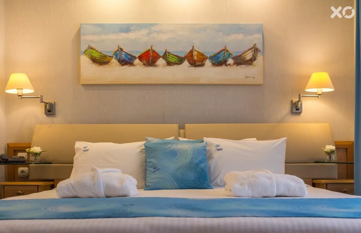 Tropical Hotel