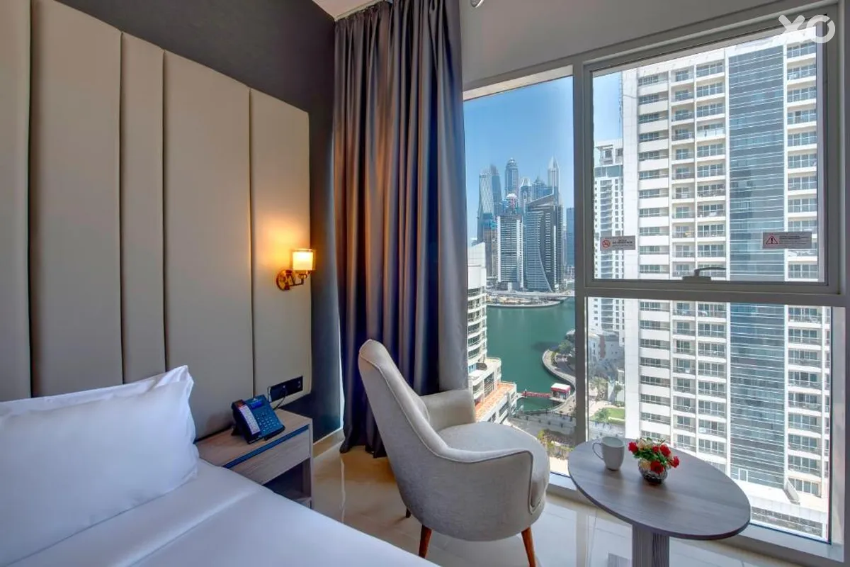 Royal Regency Suites