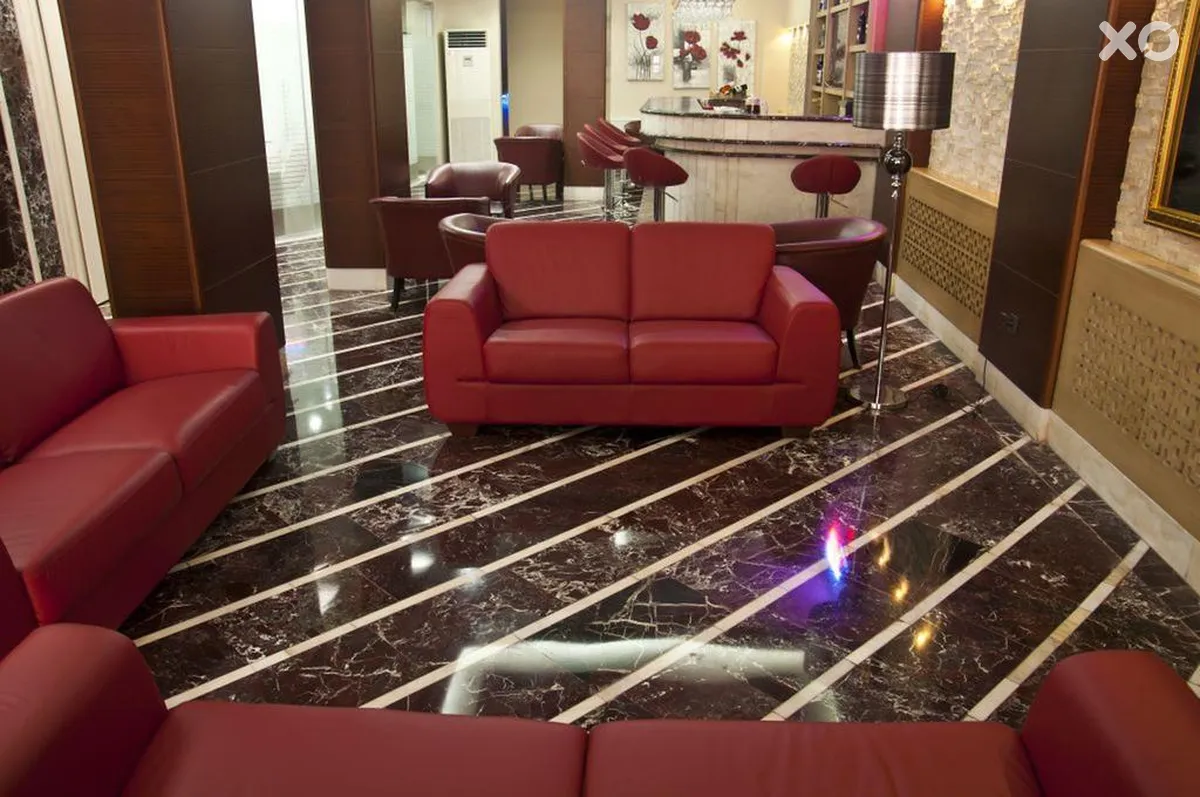 Abel Hotel