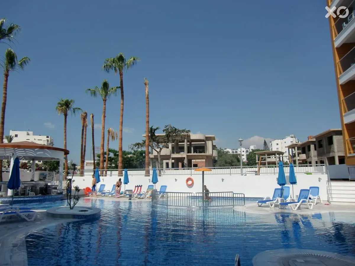 Captain Pier Hotel
