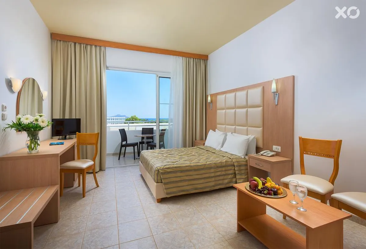 Memphis Beach Hotel