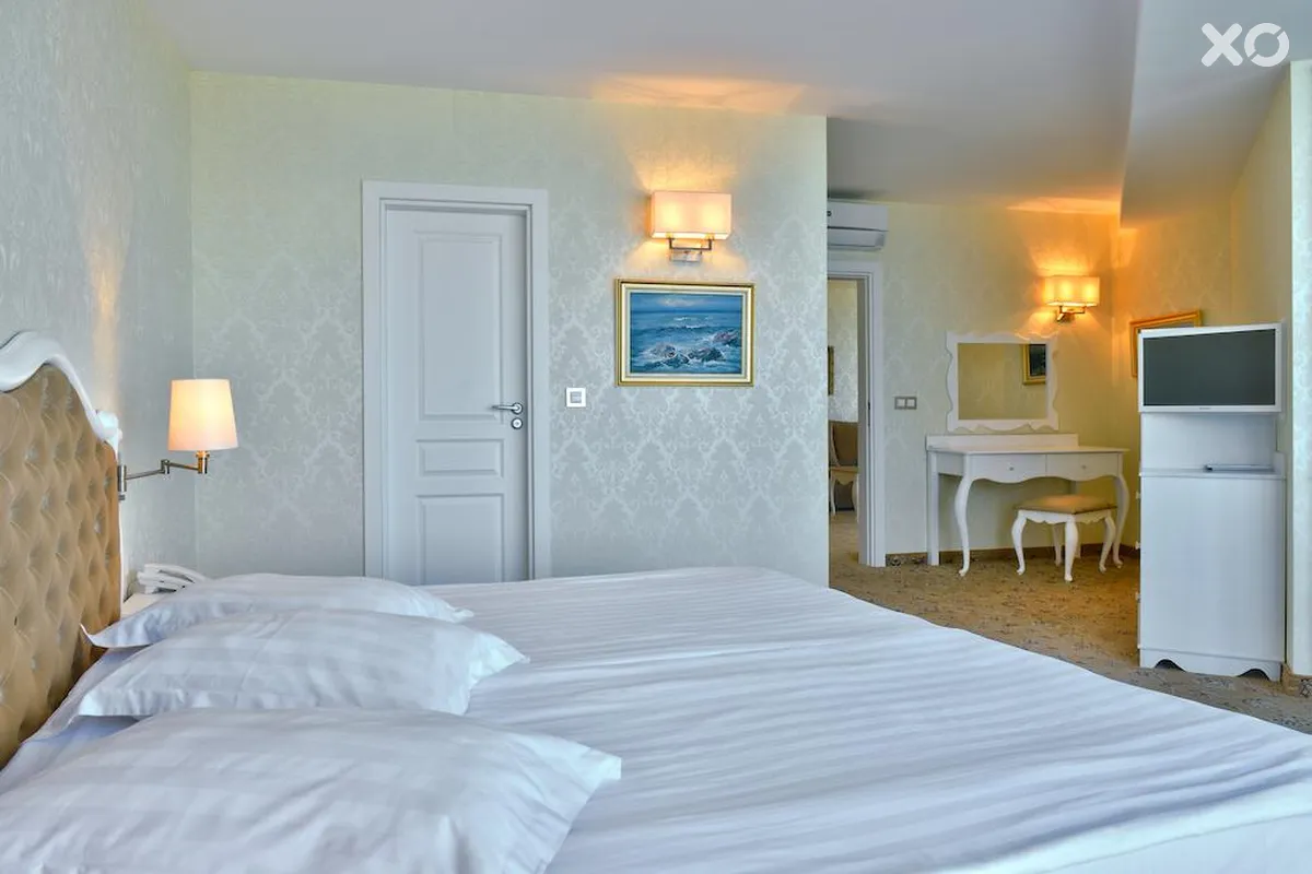 Marina Grand Beach Hotel
