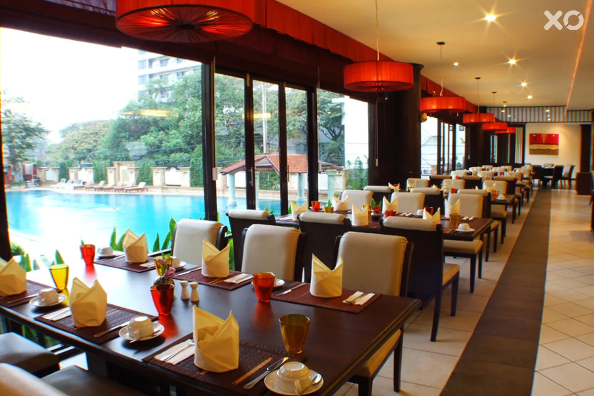 Mountain Beach Hotel