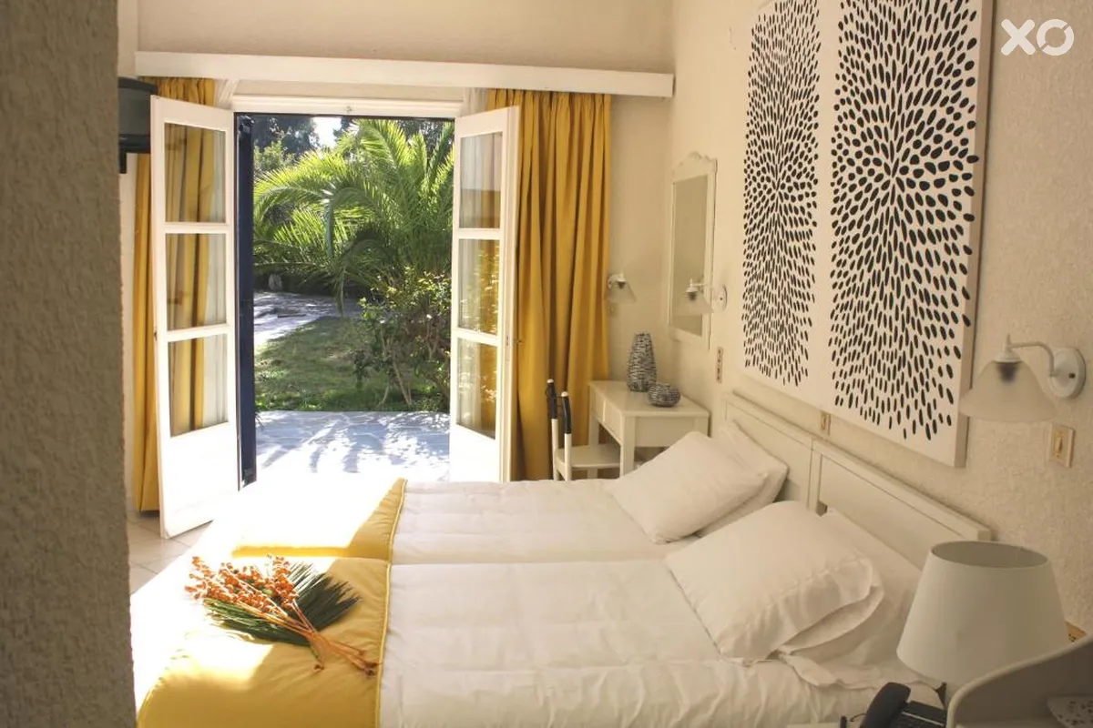 Hydrele Beach Hotel & Village