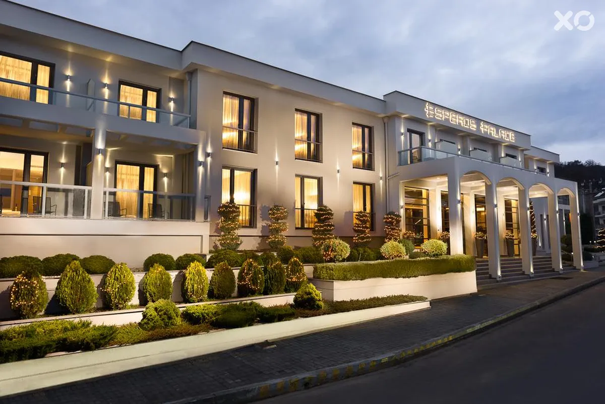 Esperos Palace