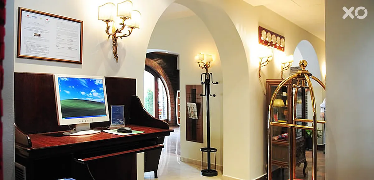 Mondial Hotel