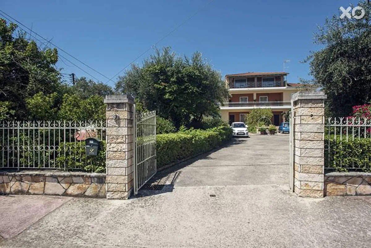 Omirico Hotel & Apartments