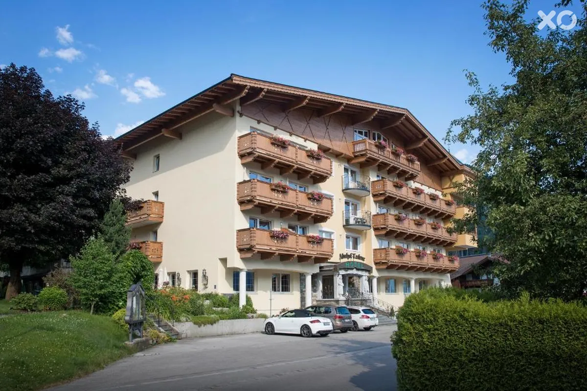 Almhof Lackner Hotel