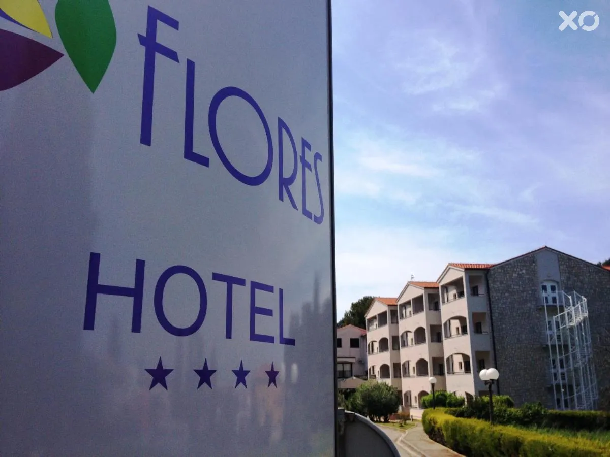 Flores Hotel