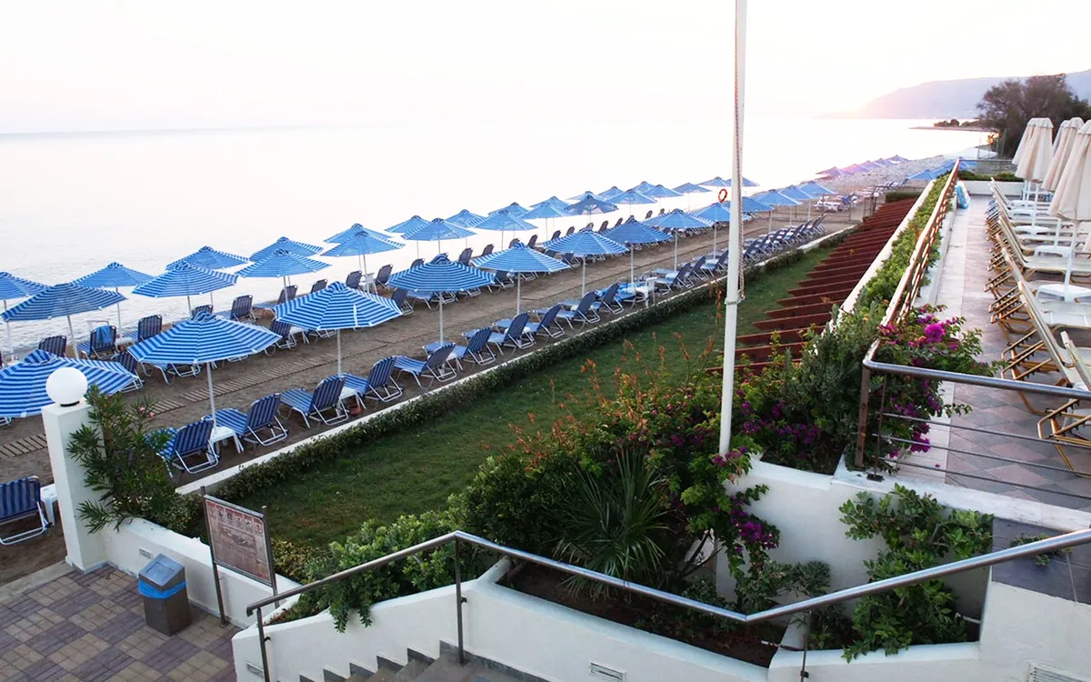 Hydramis Palace Beach Resort