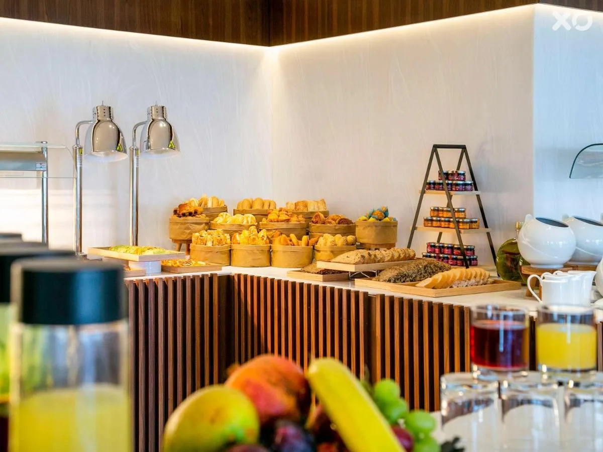 Mercure Larnaca Beach Resort