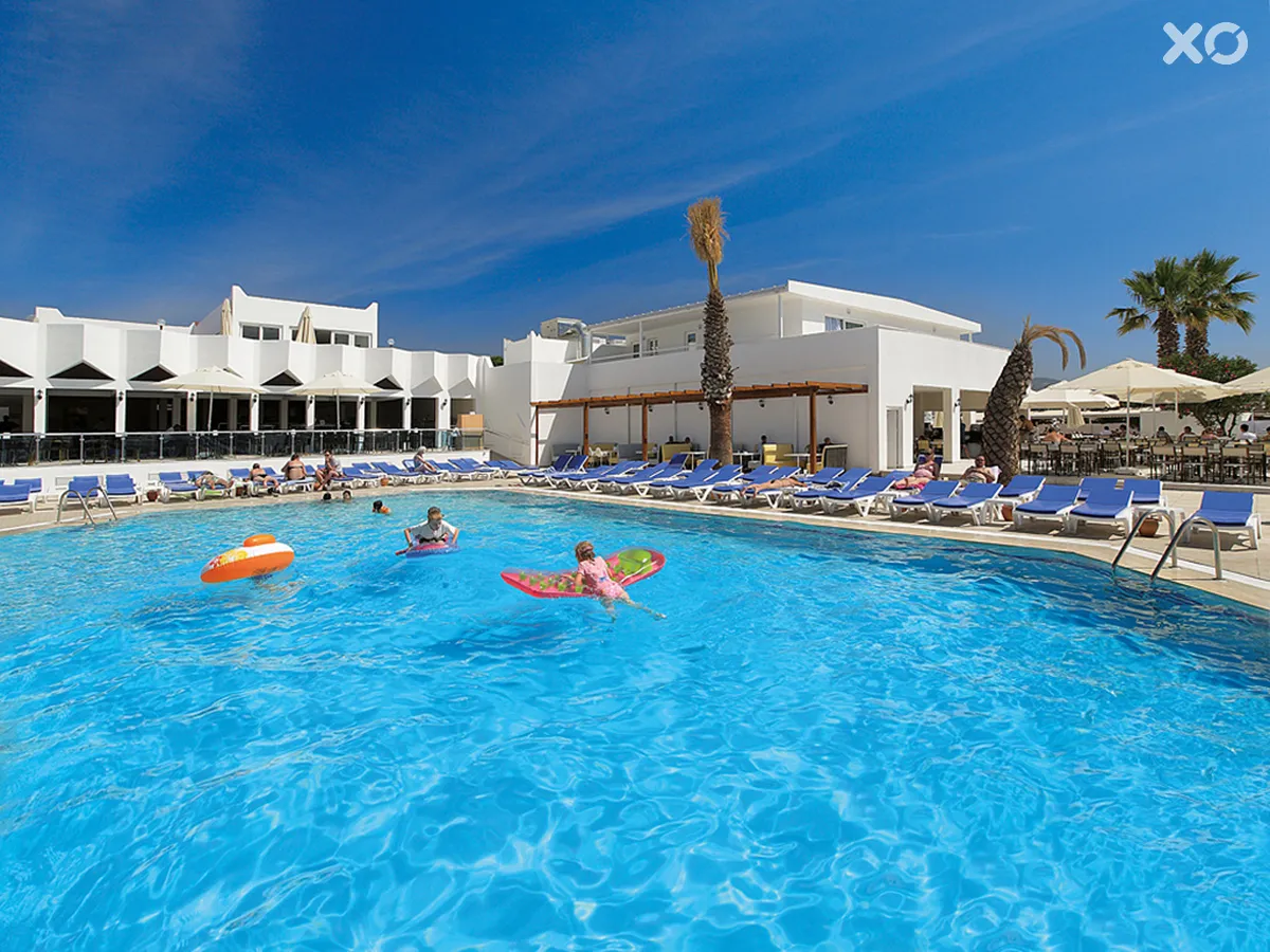 Petunya Beach Resort