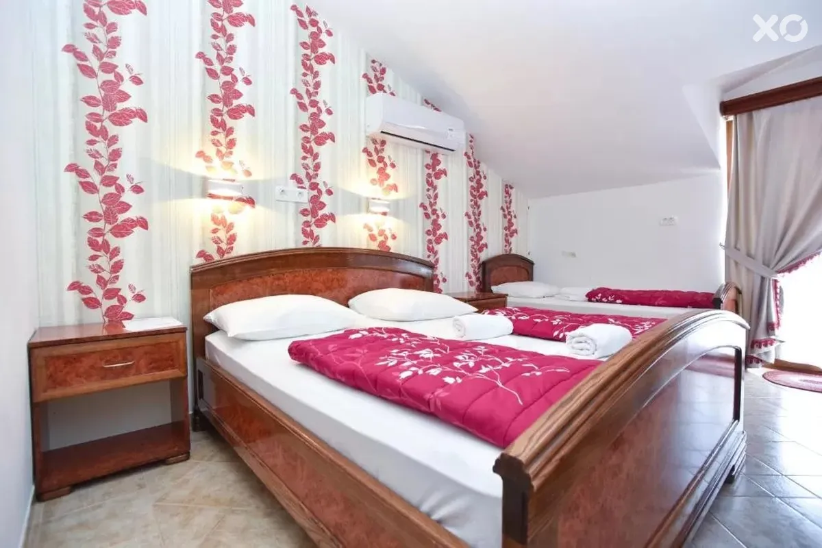 Grbalj Hotel