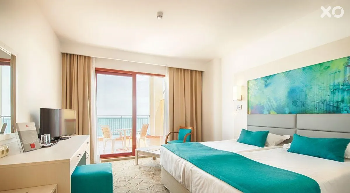 Alua Helios Bay