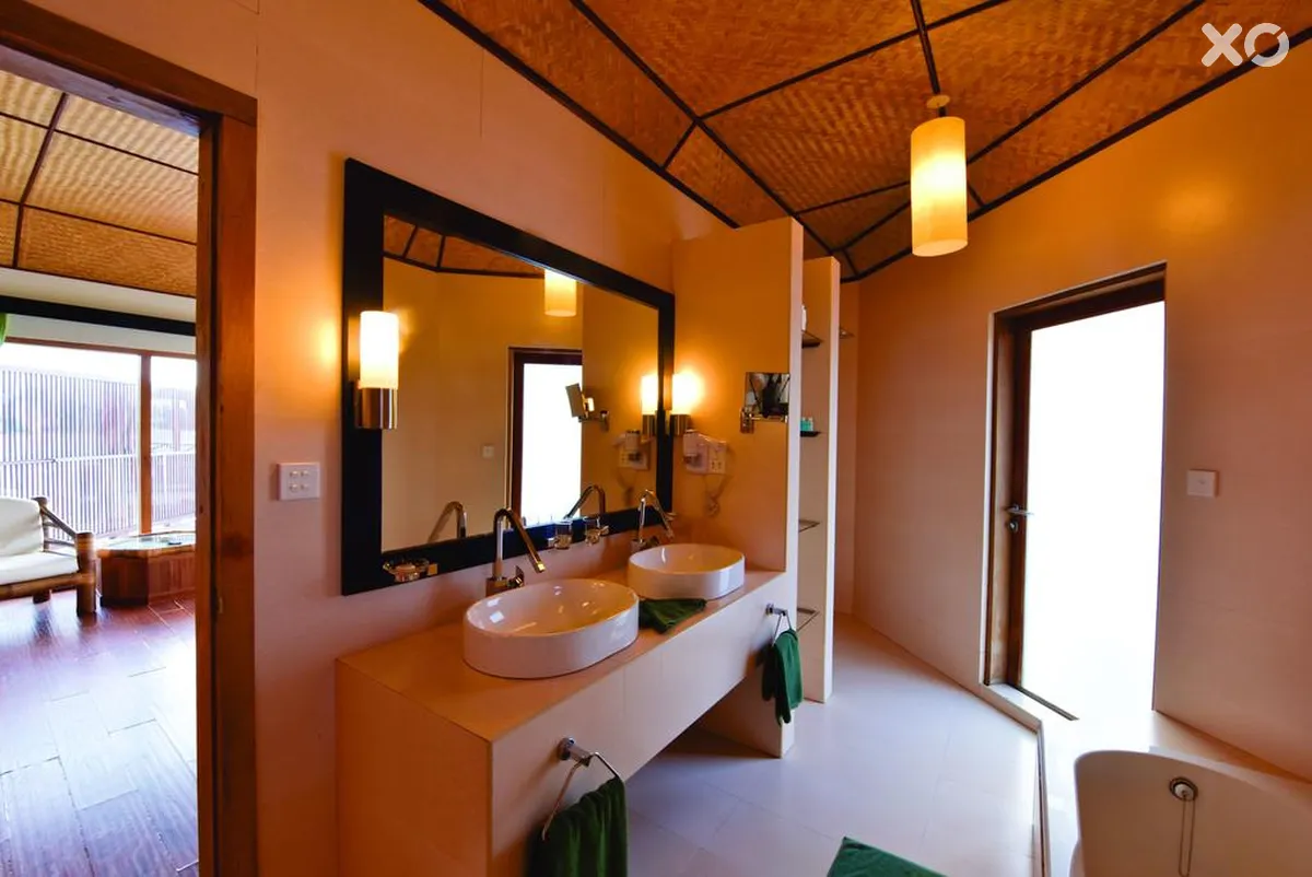 Safari Island Resort & Spa