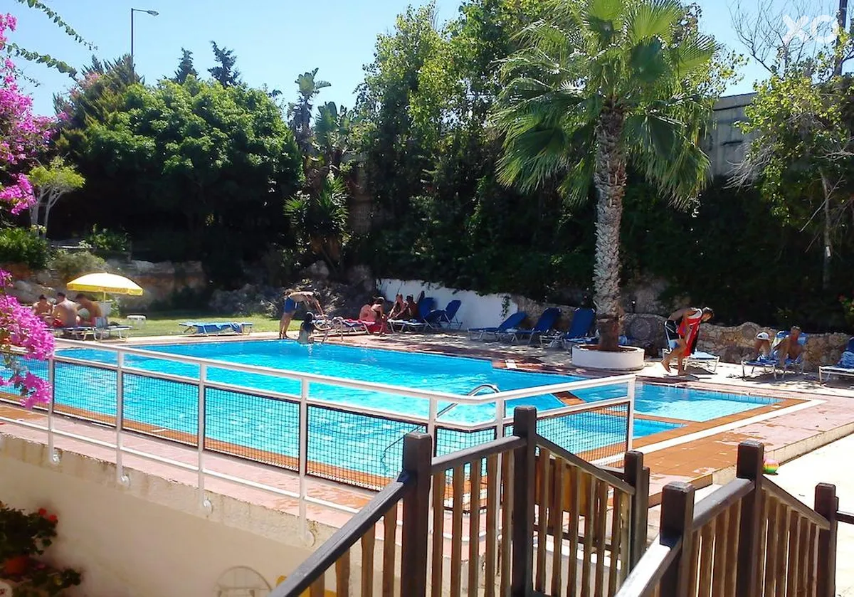 Iliostasi Beach Apartments