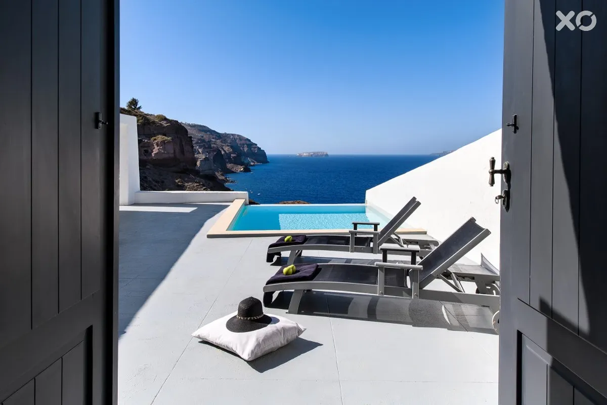 Ambassador Aegean Luxury Hotel & Suites
