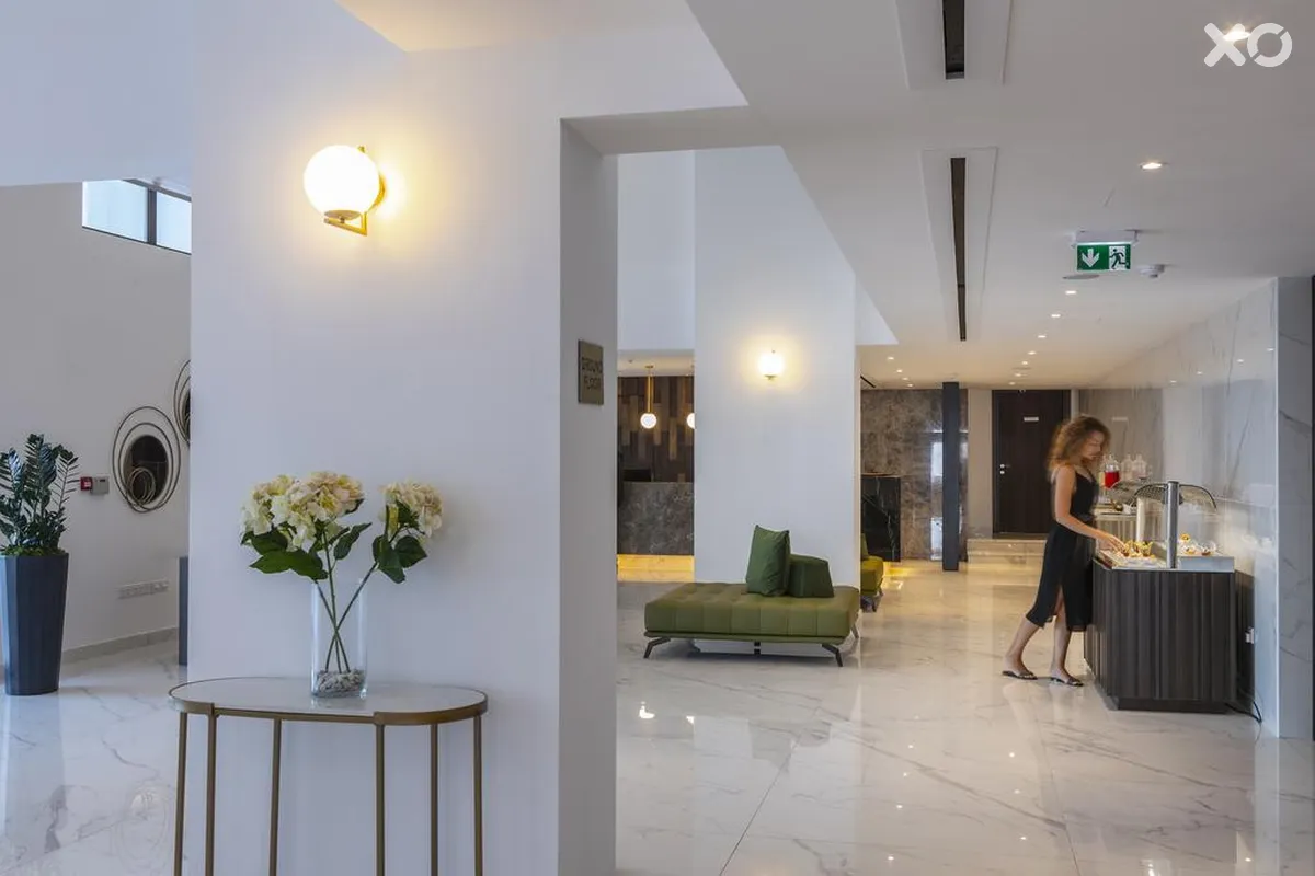 Leonardo Crystal Cove Hotel & Spa by the Sea