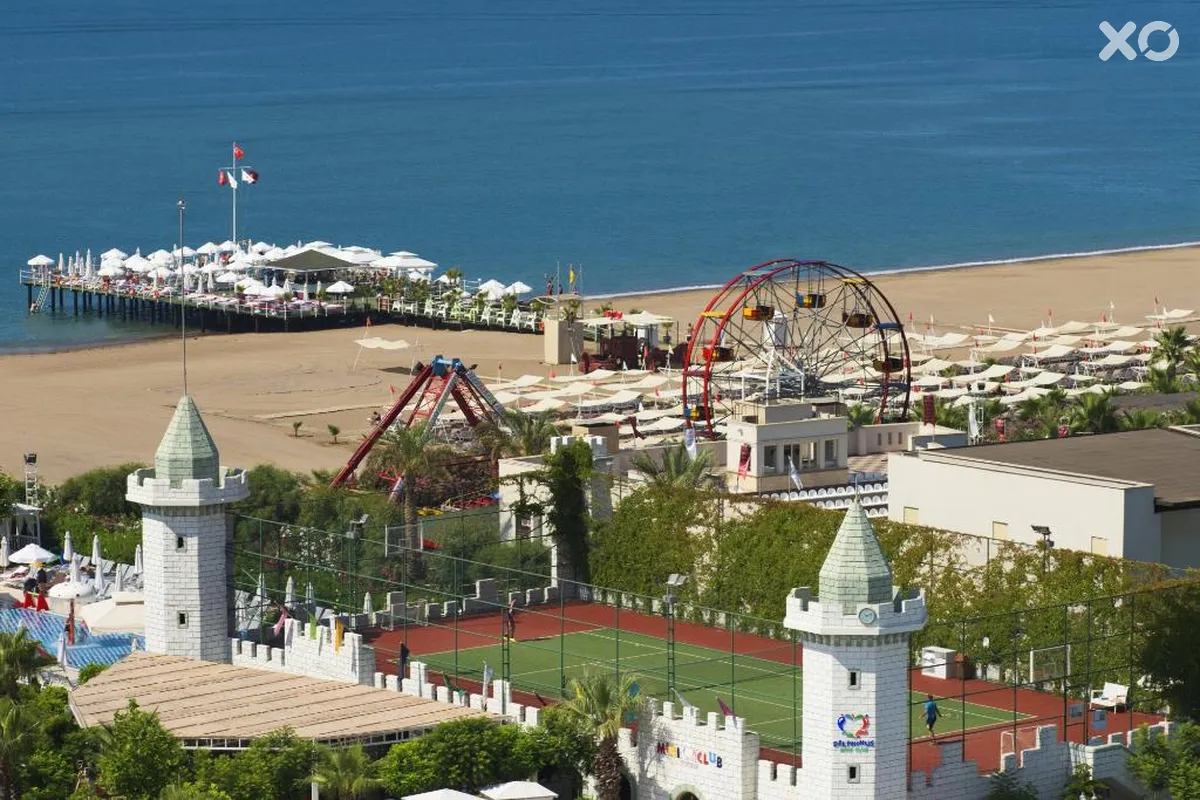 Delphin Imperial Lara