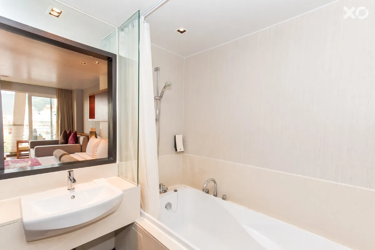 Ashlee Hub Hotel Patong