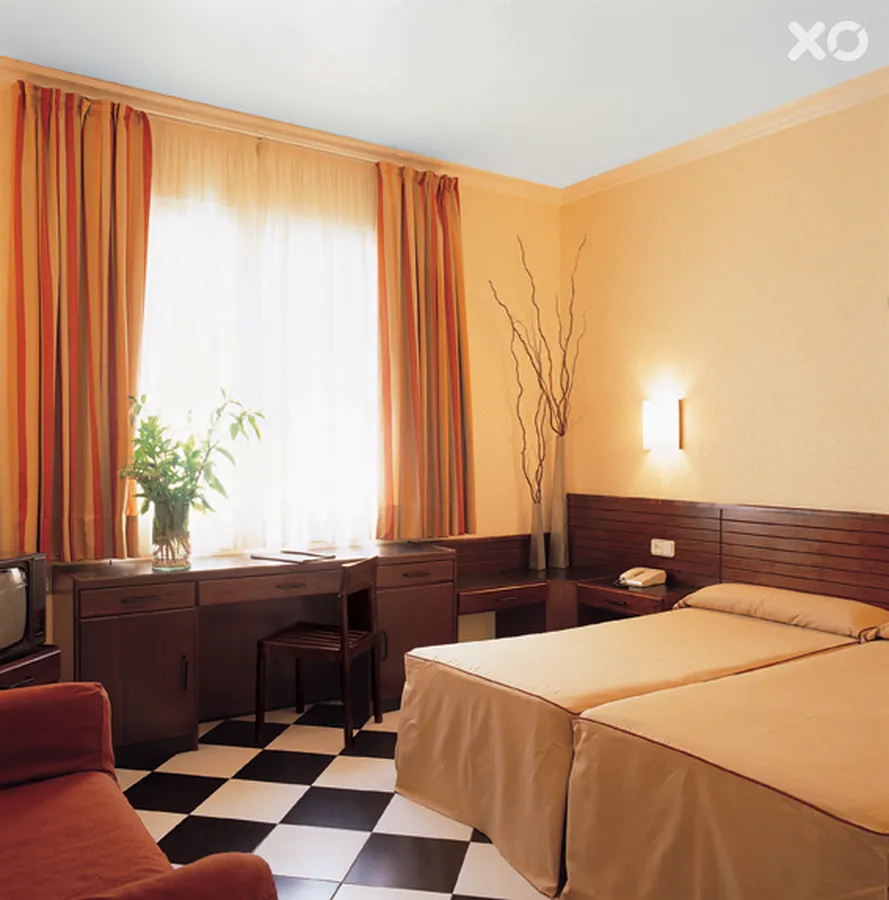 Astoria Hotel