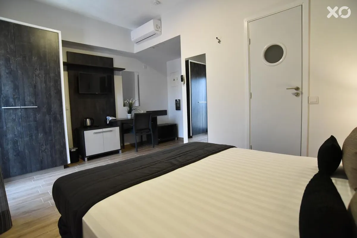 Rise Hotel