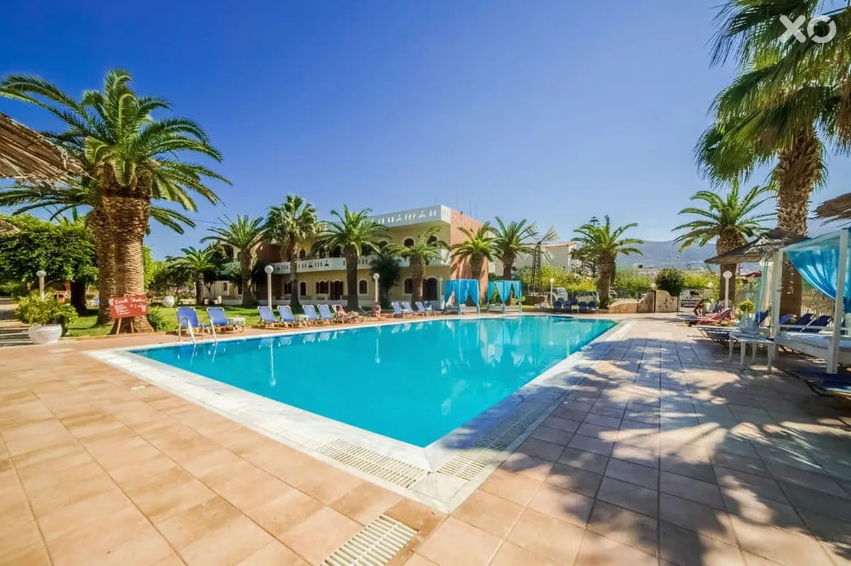 Stelios Gardens