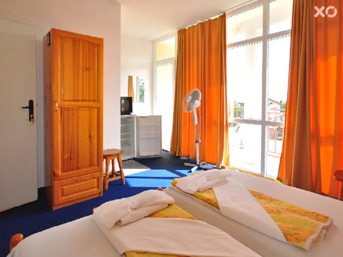 Manolovi Guest House