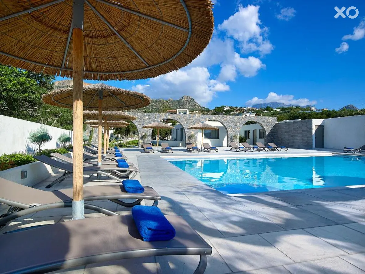 Coriva Beach Hotel