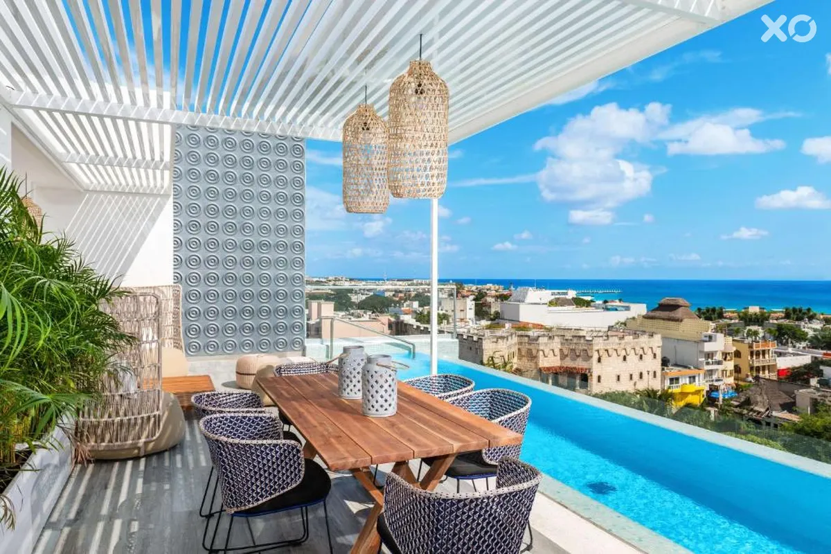 The Fives Downtown Hotel & Residences, Curio Collection by Hilton
