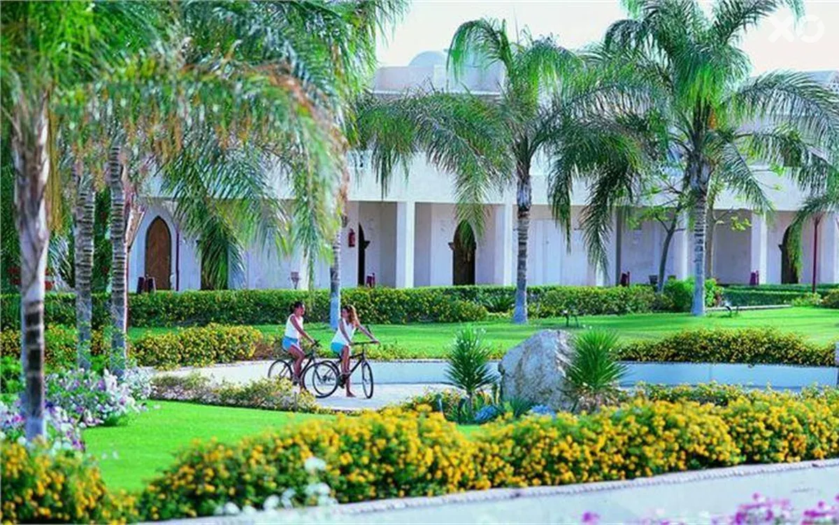Reef Oasis Beach Resort