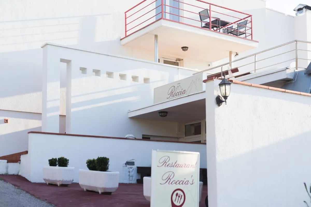 Roccia Aparthotel