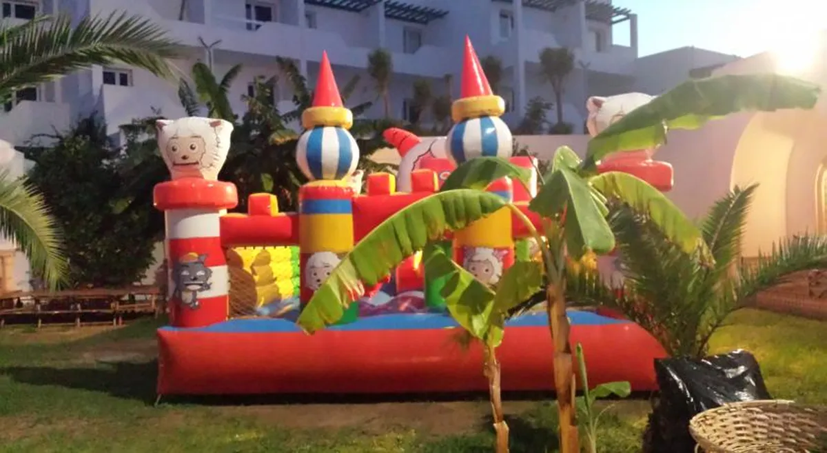 Royal Nozha Hotel