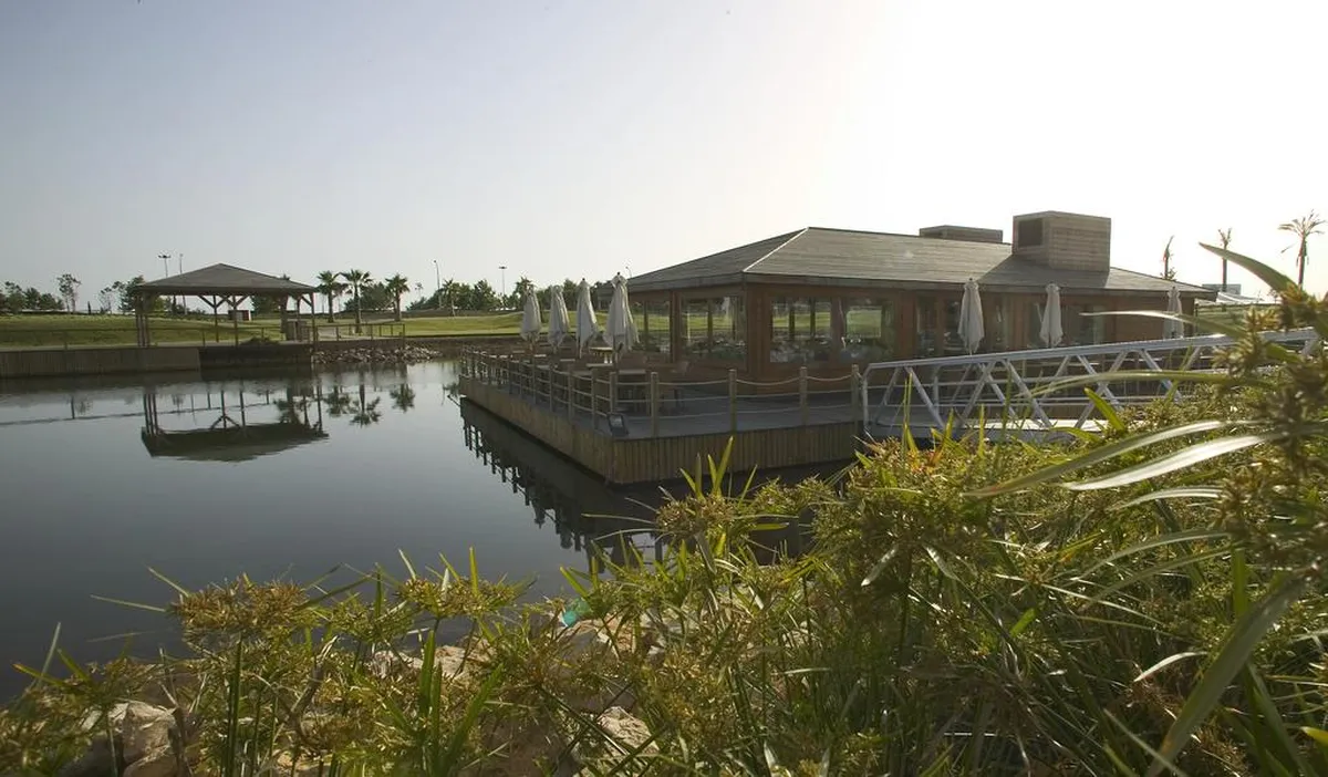 Domes Lake Algarve