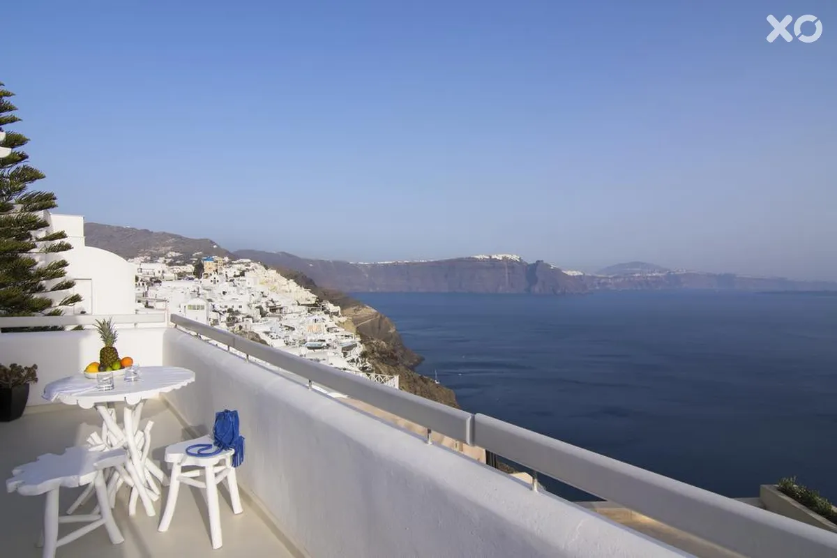 Santorini Secret Suites & Spa