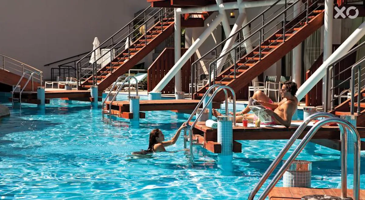 Cornelia De Luxe Resort