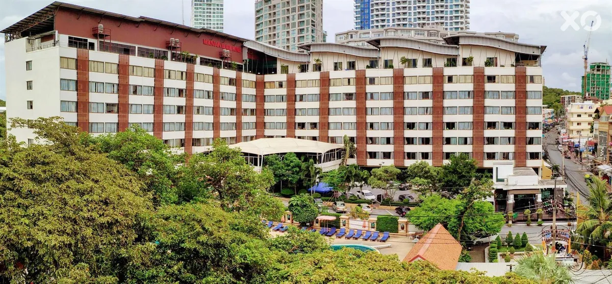 Mountain Beach Hotel
