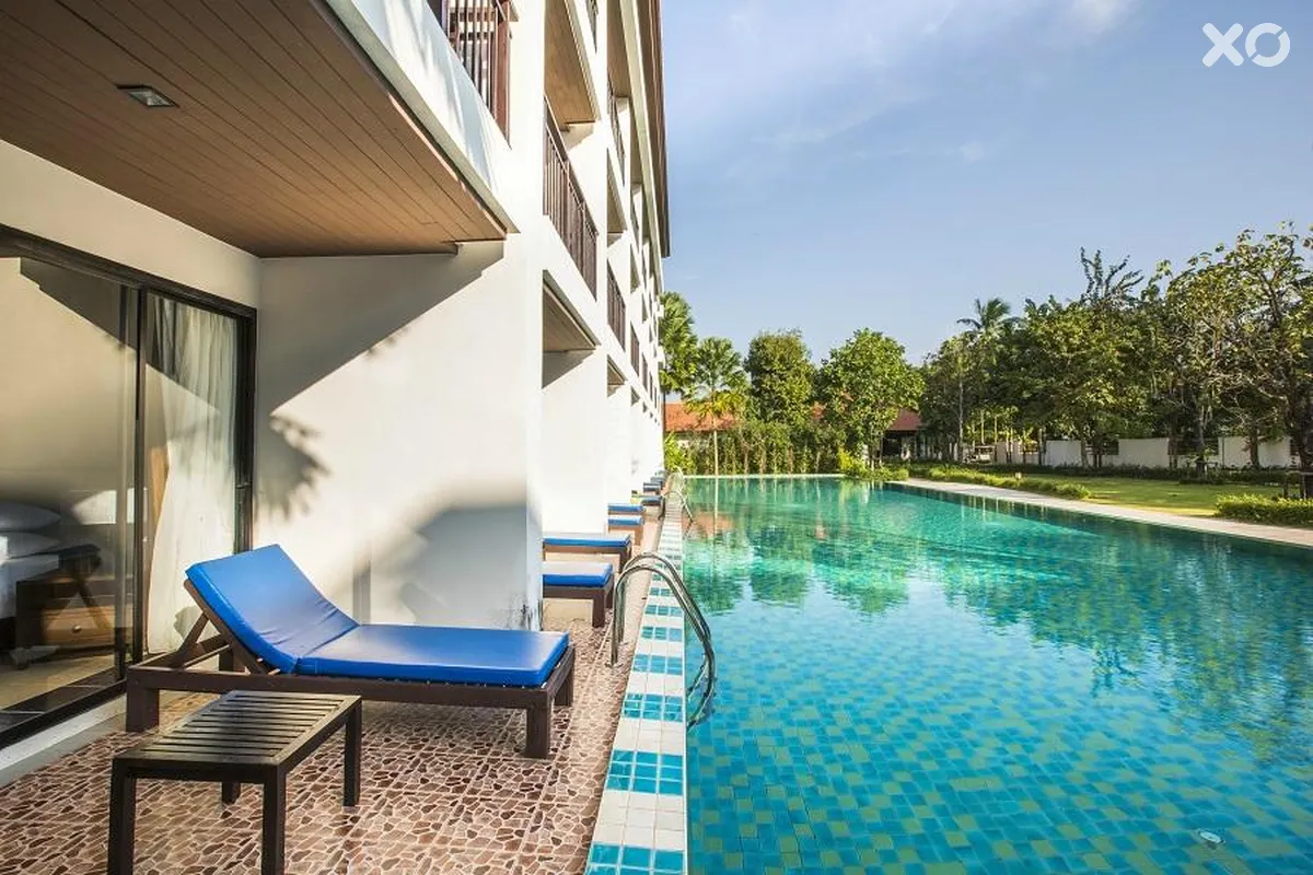 D Varee Mai Khao Beach