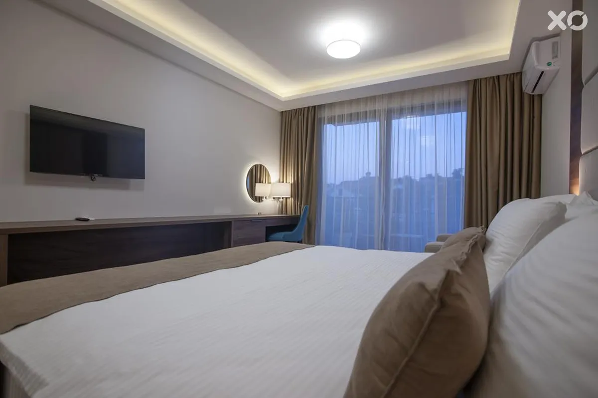 Twelve Hotel
