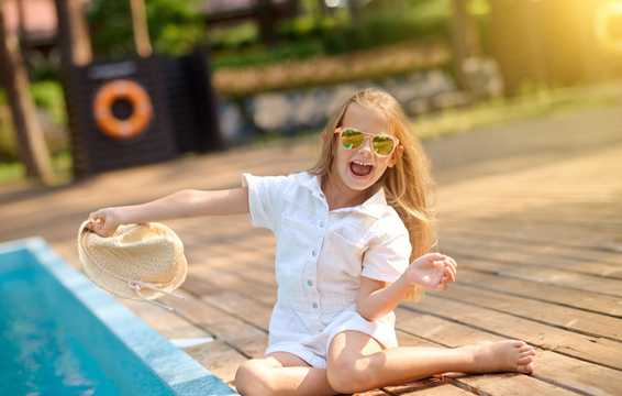 Село біля моря на Кассандрі! Бунгало, басейни й затишок для родини