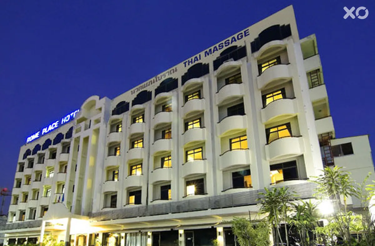 Rome Place Hotel