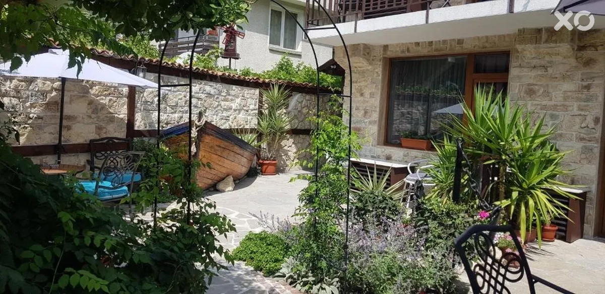 Kirios Hotel