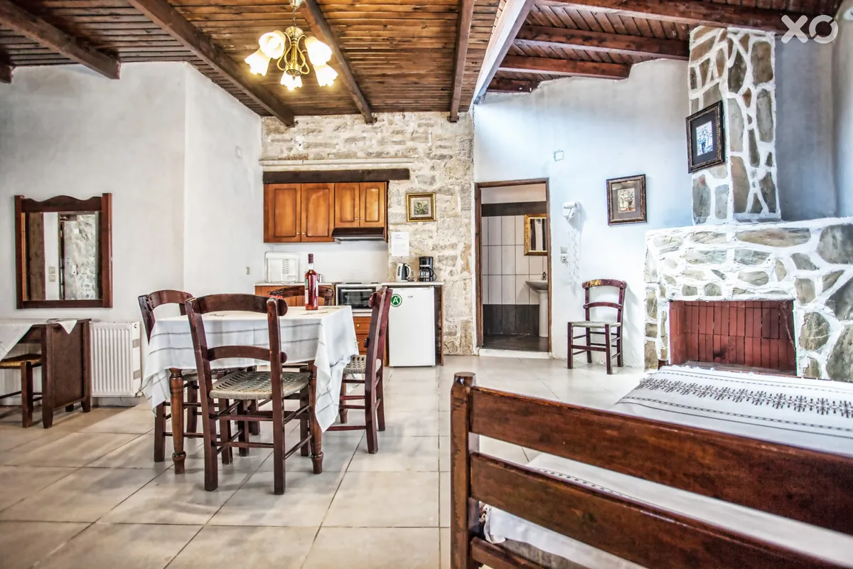 Petrino Horio (Stone Village)