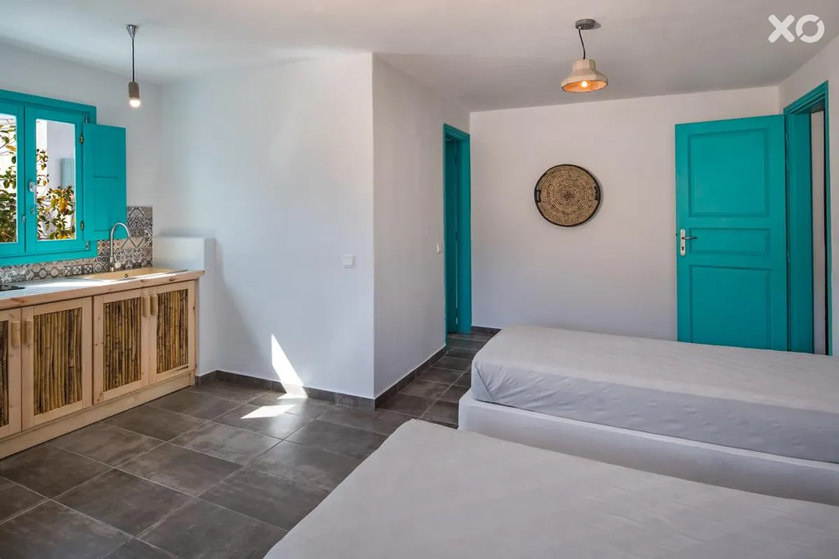 Nissia Apartments