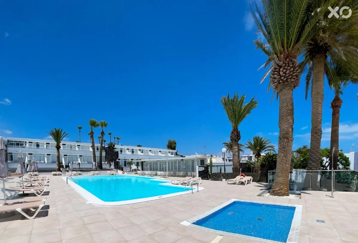 Arena Dorada Apartments