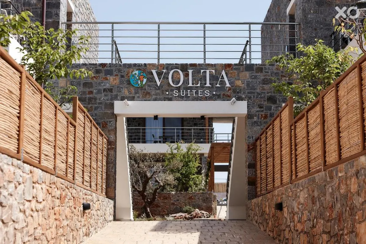 Volta Suites & Villas