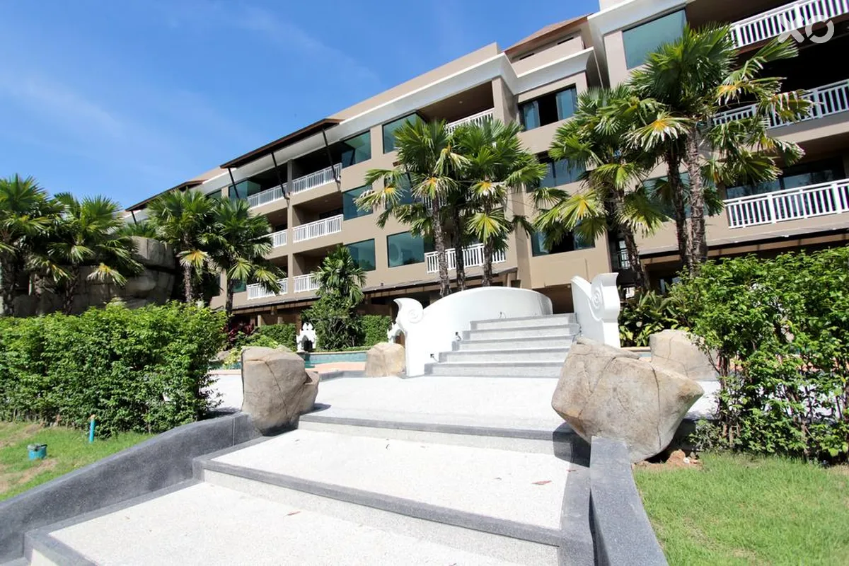 Maikhao Palm Beach Resort
