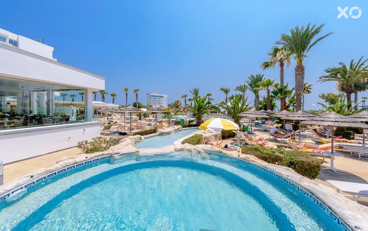 Tasia Maris Beach Hotel