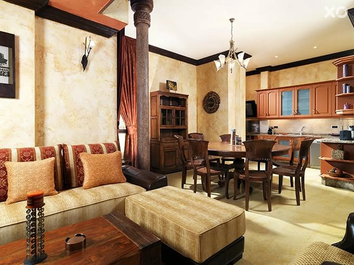Regency Country Club Apartments & Suites